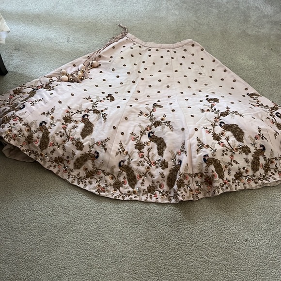 Beautiful Indian lahenga choli / chaniya choli. - Picture 7 of 12